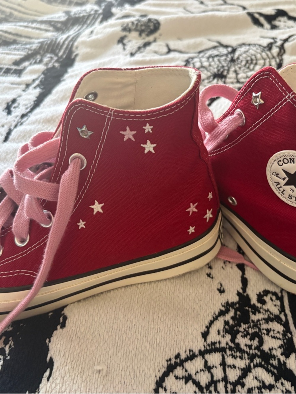 Red Canvas High-Top Sneakers with Pink Laces - Picture 3 of 5